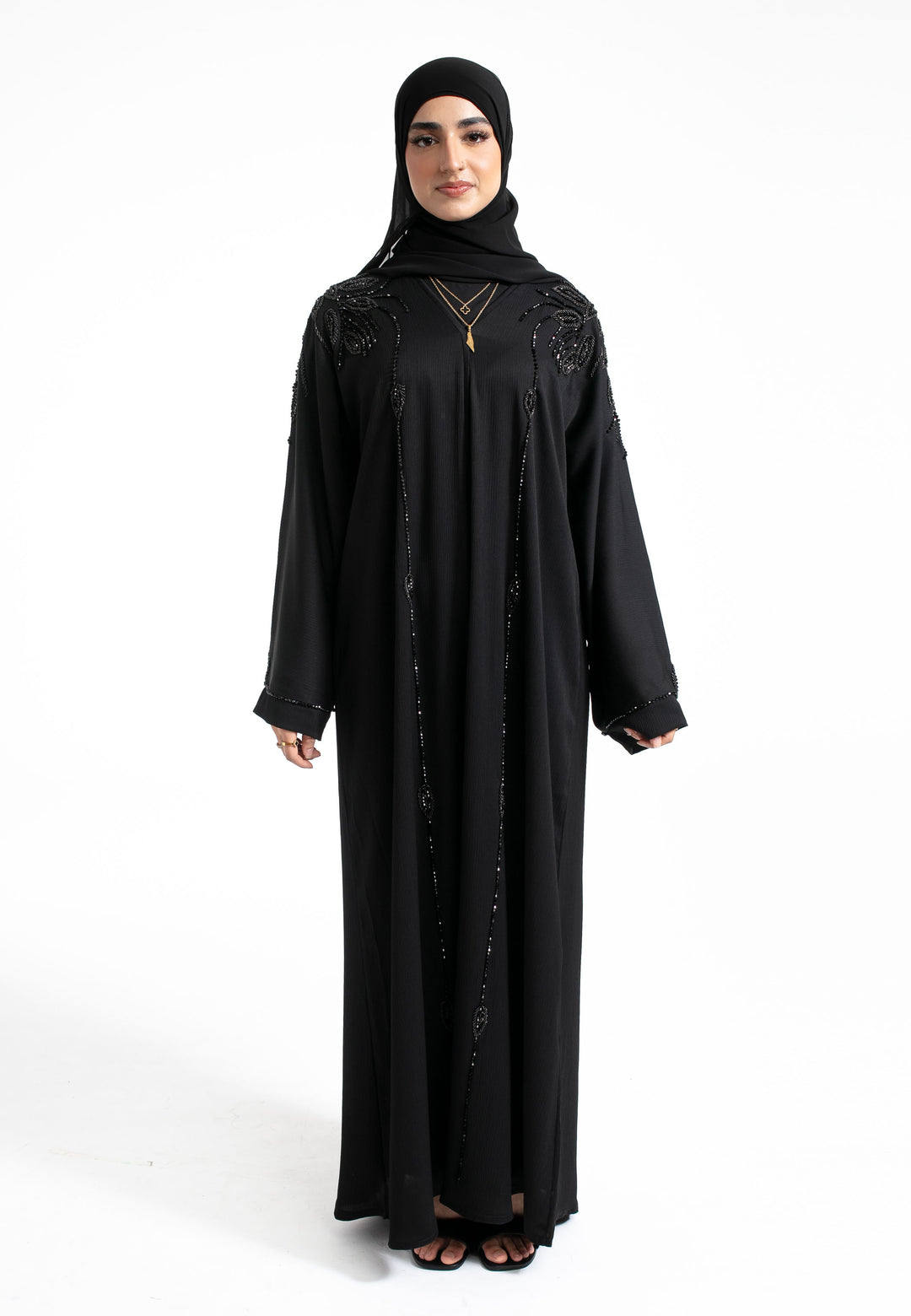 Black-Emirati-Closed-Abaya