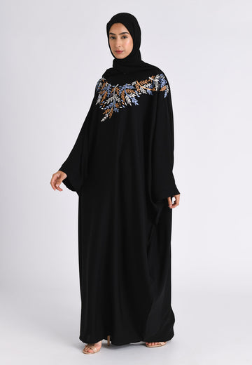 Elegance in Motion: Explore Farasha Abayas | Hayah Al-Muslimah