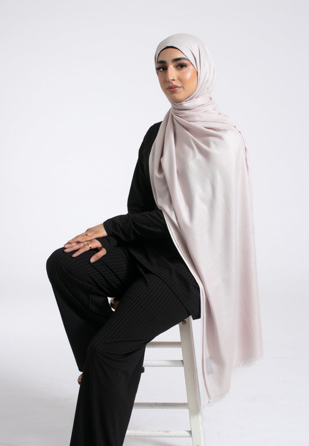 Snow White Modal Hijab