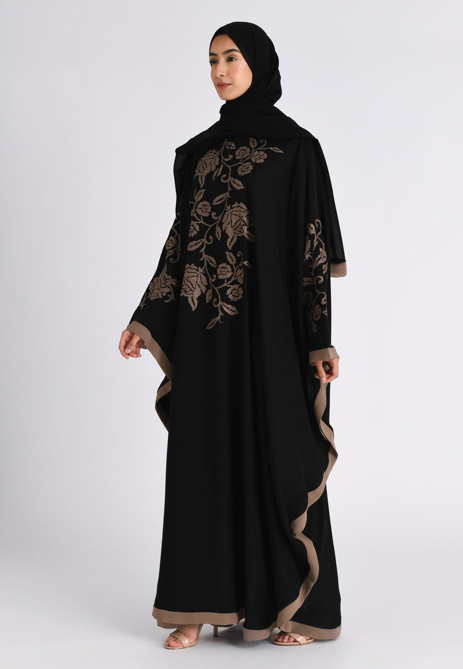 Elegance in Motion: Explore Farasha Abayas | Hayah Al-Muslimah