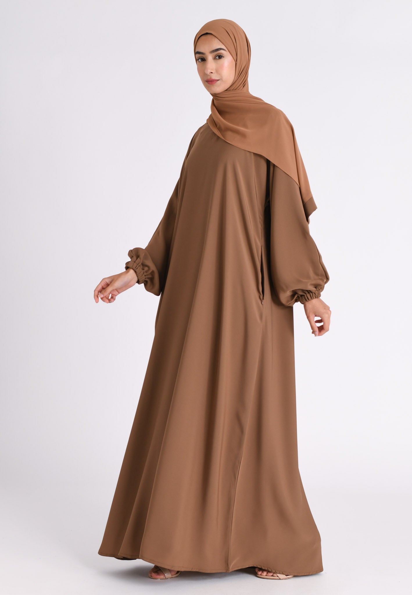 Buy Plain Toffee Tan Abaya with Zip Pockets For Hajj Umrah